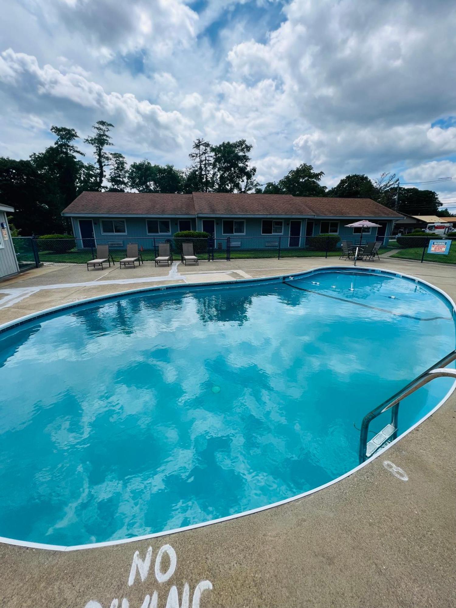 Captain'S Lodge Motel Gloucester Extérieur photo